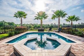 Luxury Villa With Majestic Golf Course Views, Reunion Resort, Villa Or