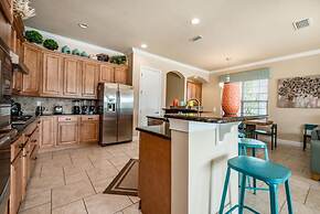 Luxury Villa With Majestic Golf Course Views, Reunion Resort, Villa Or