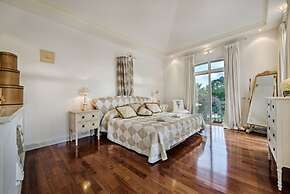 Villa in Quinta do Lago Resort 1025