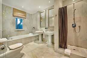 Villa in Quinta do Lago Resort 1025