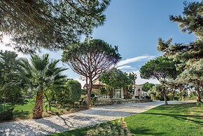 Villa in Quinta do Lago Resort 1025
