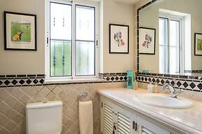 Villa in Quinta do Lago Resort 1042