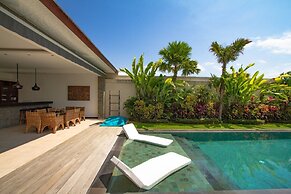 Private Villa in Seminyak 1156