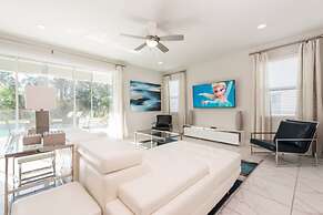 Villa in Encore Resort at Reunion 2985