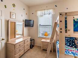 Villa in Windsor Palms Resort 1032