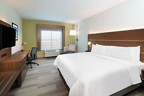 Holiday Inn Express & Suites St Peters, an IHG Hotel