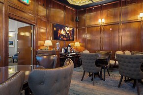 Crown Columbia Hotel, BW Premier Collection