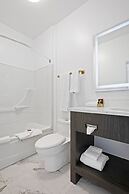 Crown Columbia Hotel, BW Premier Collection