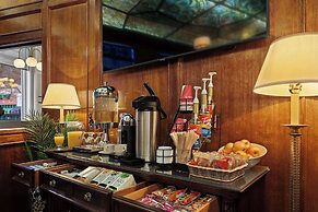 Crown Columbia Hotel, BW Premier Collection