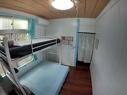 Guesthouse & Diving Seacolo