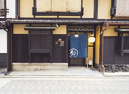 Rinn Shijo Takasegawa North