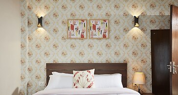 Jhamel Apartments 2 by Casa Deyra