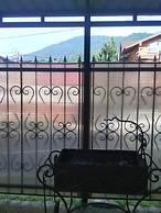 FreeDOM Guesthouse