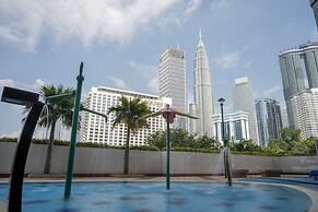 OYO Home 89446 Amazing 2 Bedroom Crest