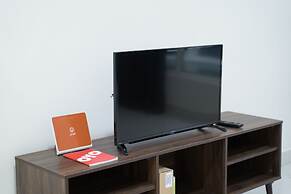 OYO Home 89446 Amazing 2 Bedroom Crest