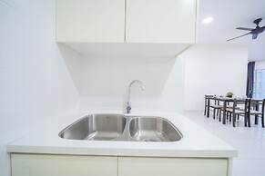 OYO Home 89446 Amazing 2 Bedroom Crest