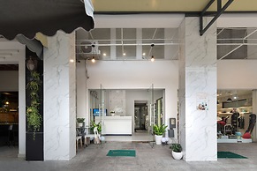 New Milano Hotel & Apartment