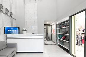 New Milano Hotel & Apartment