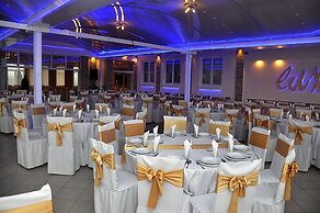 Hotel Lux