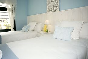 Heavenly & Ocean Blue Apartment