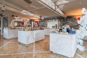 Villa Favorita - Parkhotel Delta