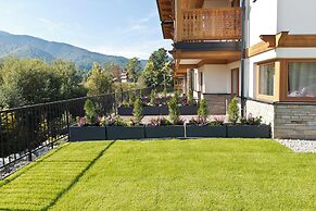 Royal Hill Residence