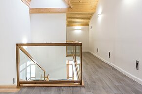 Royal Hill Residence