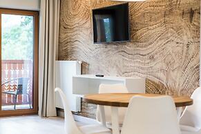 Royal Hill Residence