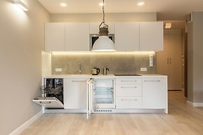 Royal Hill Residence