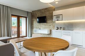 Royal Hill Residence