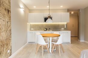 Royal Hill Residence