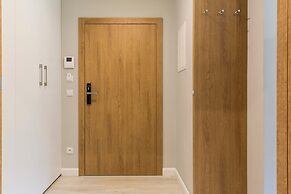 Royal Hill Residence