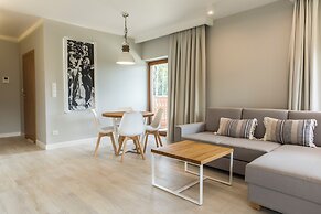 Royal Hill Residence