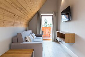 Royal Hill Residence