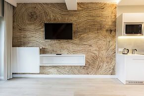 Royal Hill Residence