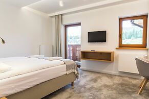 Royal Hill Residence