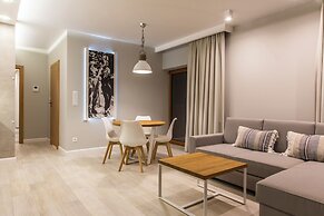 Royal Hill Residence