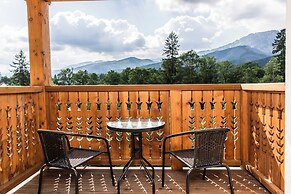 Royal Hill Residence