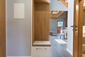 Royal Hill Residence