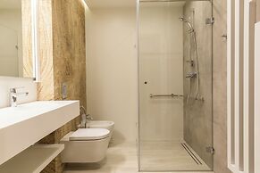 Royal Hill Residence