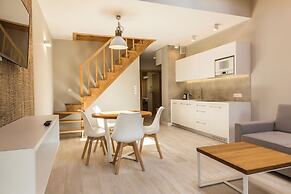 Royal Hill Residence