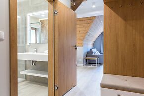 Royal Hill Residence