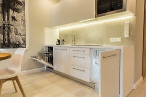 Royal Hill Residence