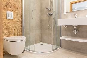 Royal Hill Residence