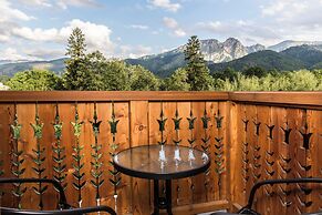 Royal Hill Residence