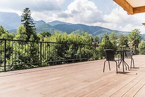 Royal Hill Residence