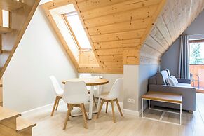 Royal Hill Residence