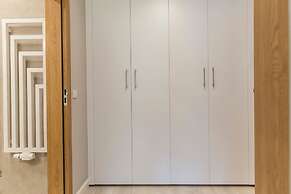 Royal Hill Residence