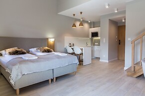 Royal Hill Residence