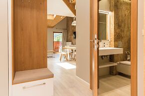 Royal Hill Residence